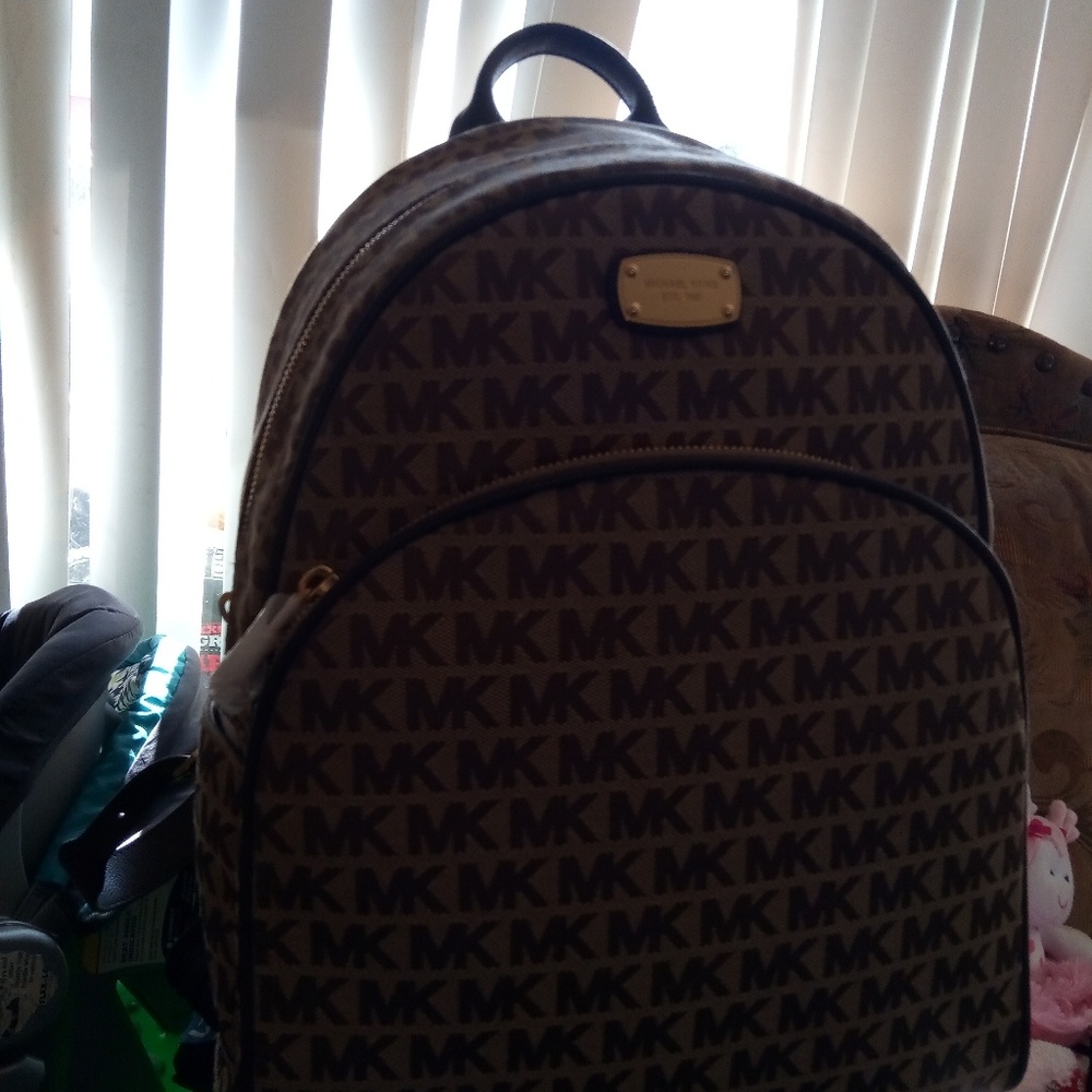 new backpack - Picture 5 of 6